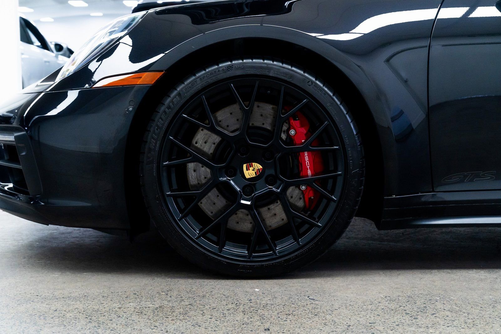 Used 2023 Porsche 911 Targa 4 GTS image 7