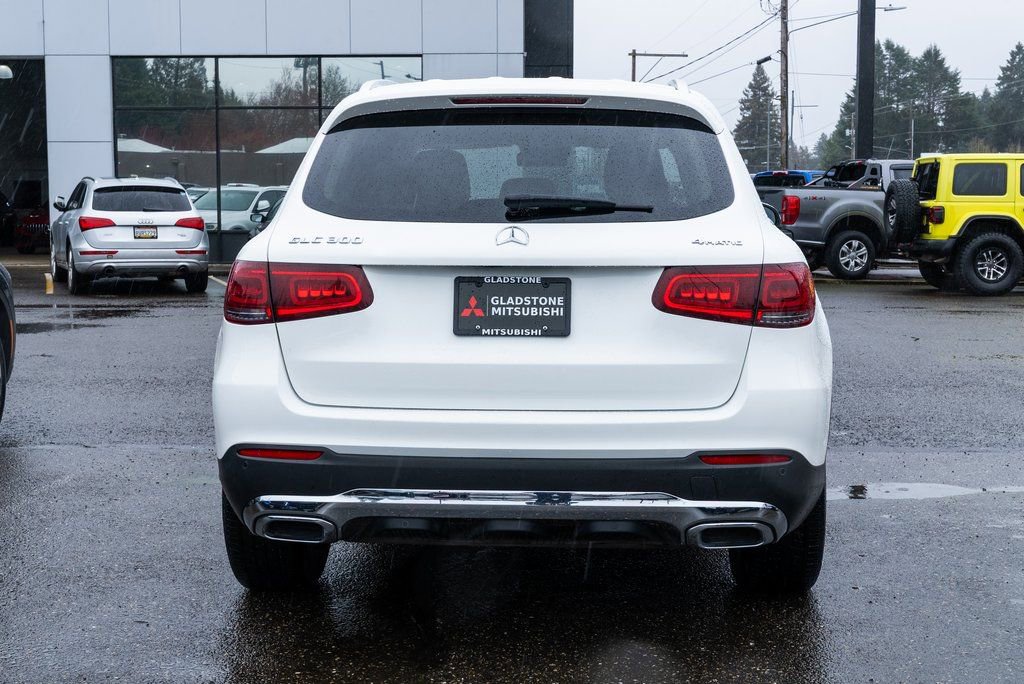 Used 2022 Mercedes-Benz GLC 300 4MATIC image 5