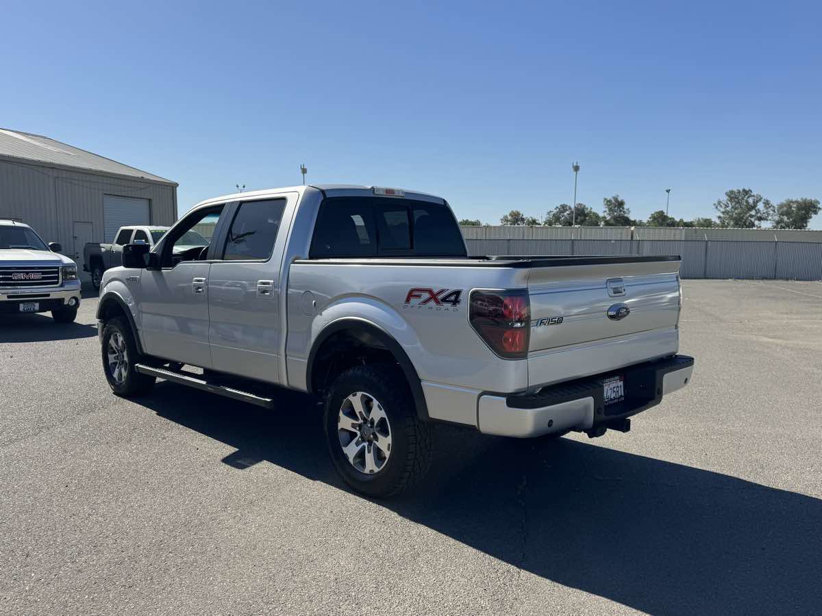 Used 2014 Ford F150 FX4 w/ Equipment Group 402A Luxury AWD/4WD image 7