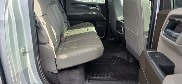 Used 2022 Chevrolet Silverado 1500 LTZ w/ LTZ Premium Package AWD/4WD image 13