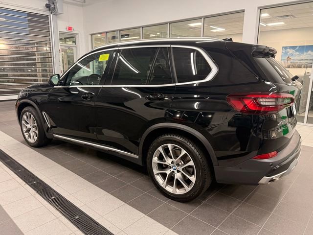 Used 2022 BMW X5 xDrive40i w/ Climate Comfort Package image 6