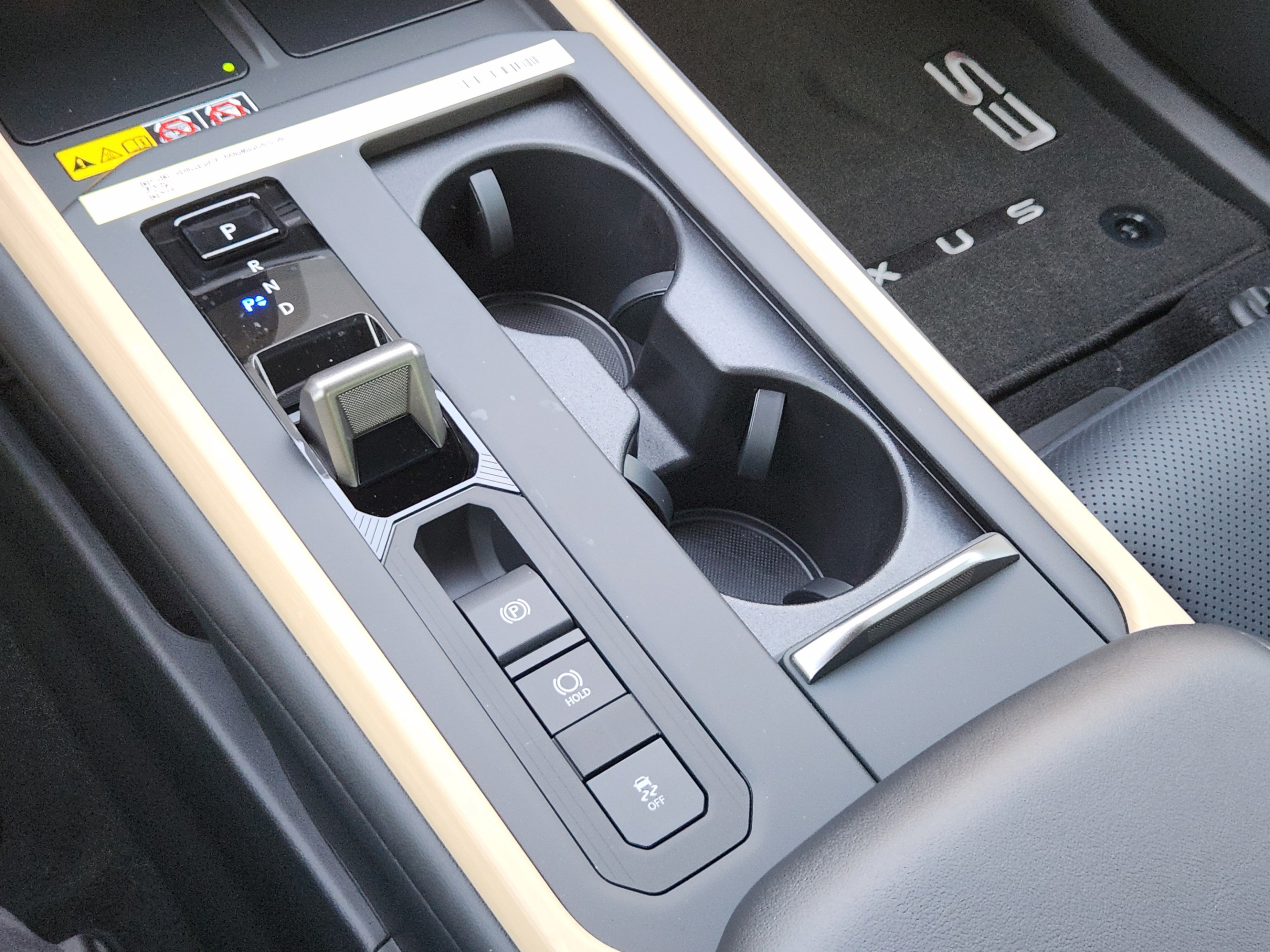 New 2026 Lexus ES 350e FWD image 15