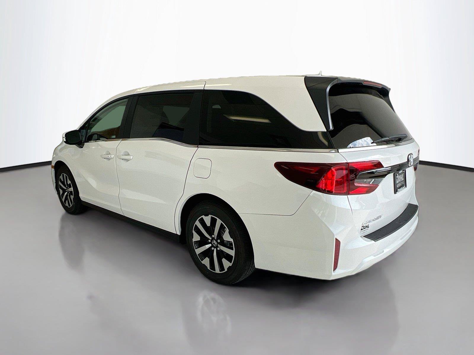New 2026 Honda Odyssey EX-L image 10
