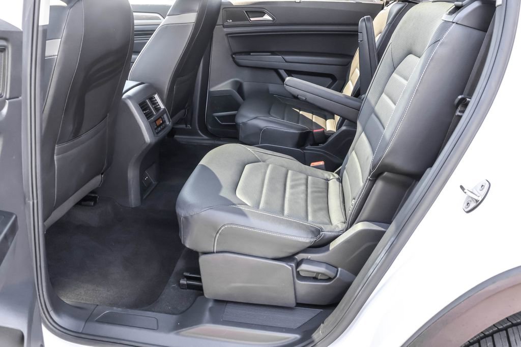 Used 2021 Volkswagen Atlas SEL Premium image 30