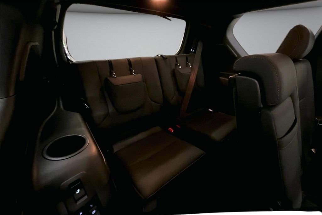 Used 2023 Lexus GX 460 Premium w/ Premium Plus Package AWD/4WD image 26