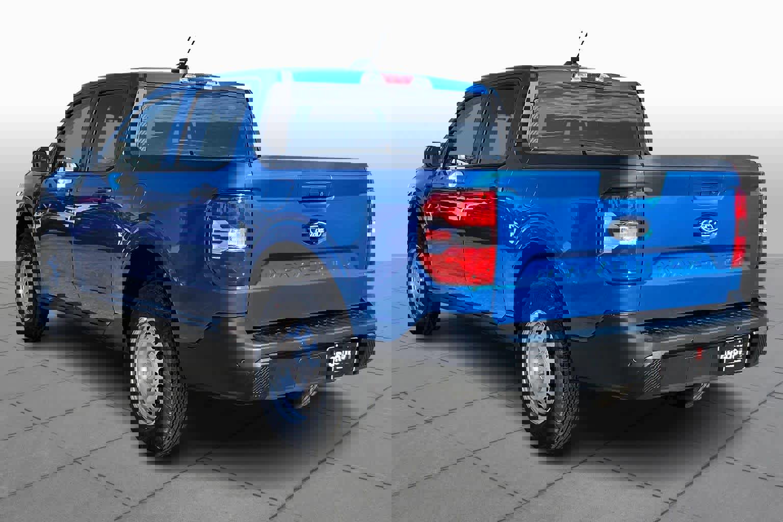 New 2025 Ford Maverick XL image 12