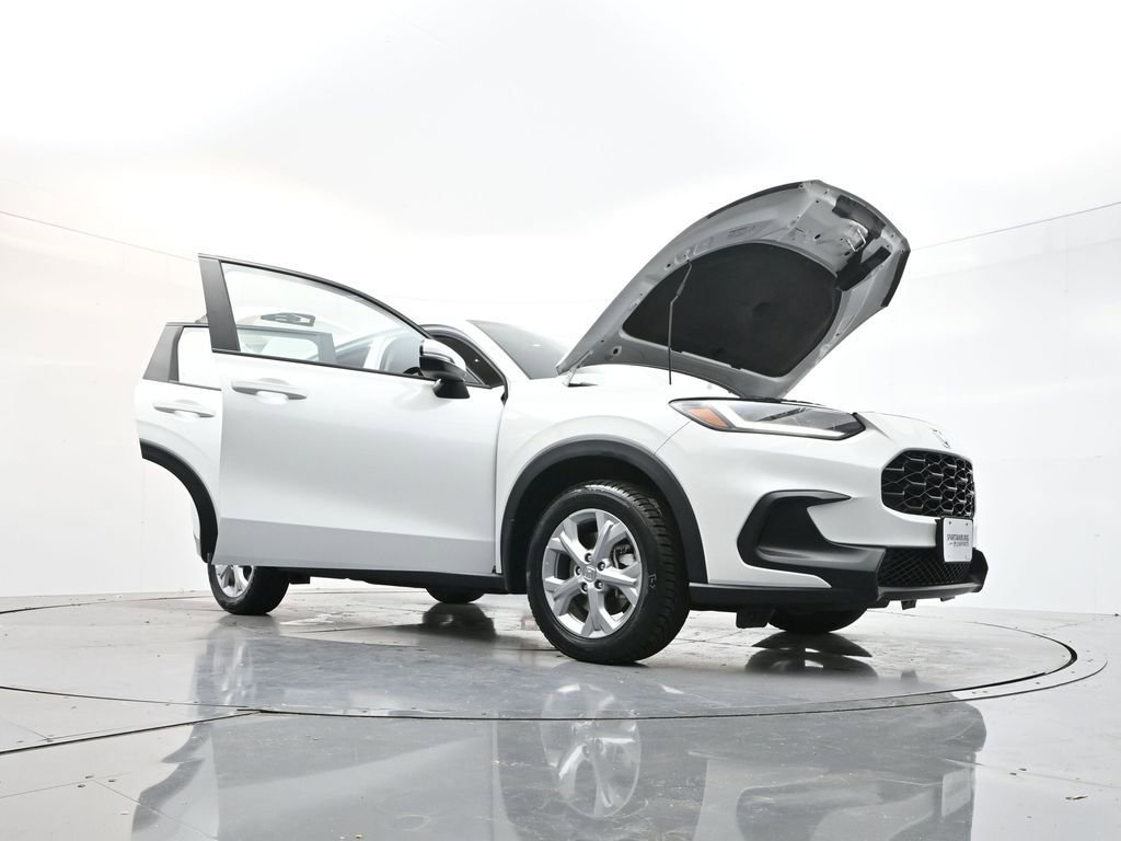 Used 2024 Honda HR-V LX image 36