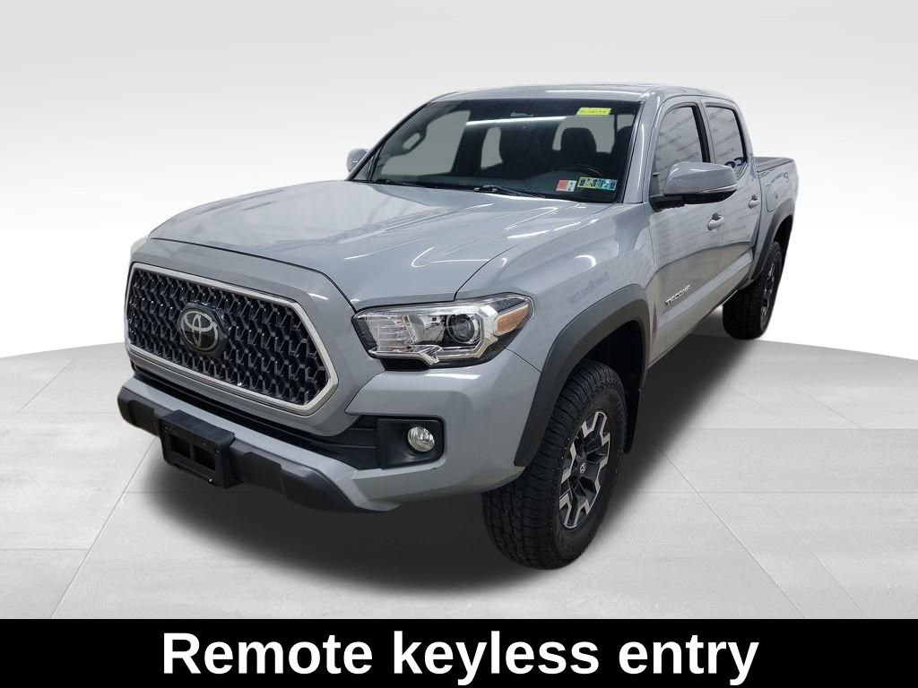 Used 2019 Toyota Tacoma TRD Off-Road image 3