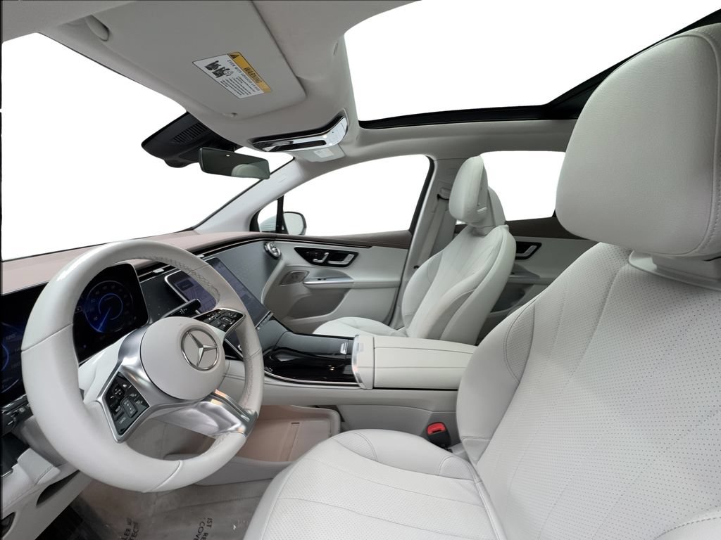 Used 2023 Mercedes-Benz EQE 350+ SUV image 18