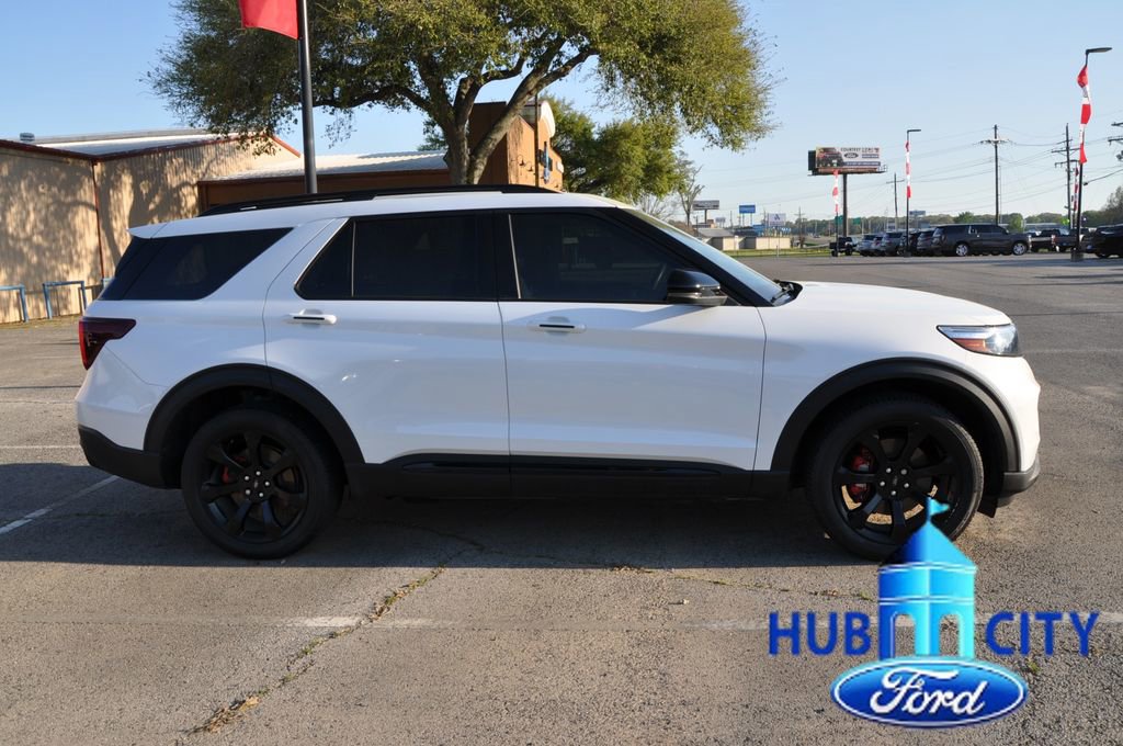 Used 2024 Ford Explorer ST w/ Equipment Group 401A image 6