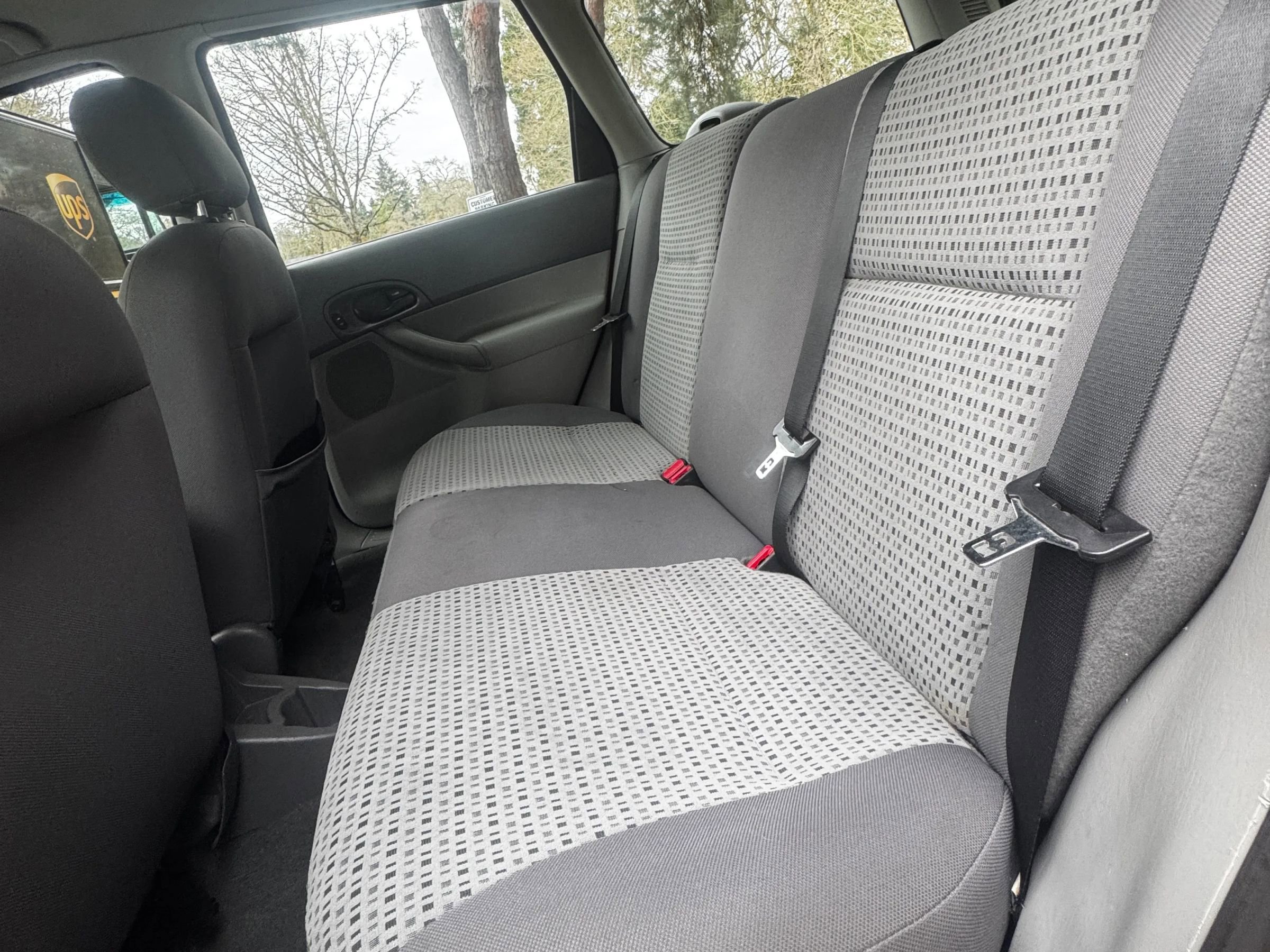 Used 2005 Ford Focus SE image 13