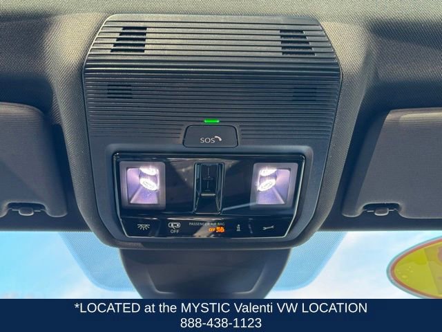 Certified 2024 Volkswagen GTI Autobahn image 18