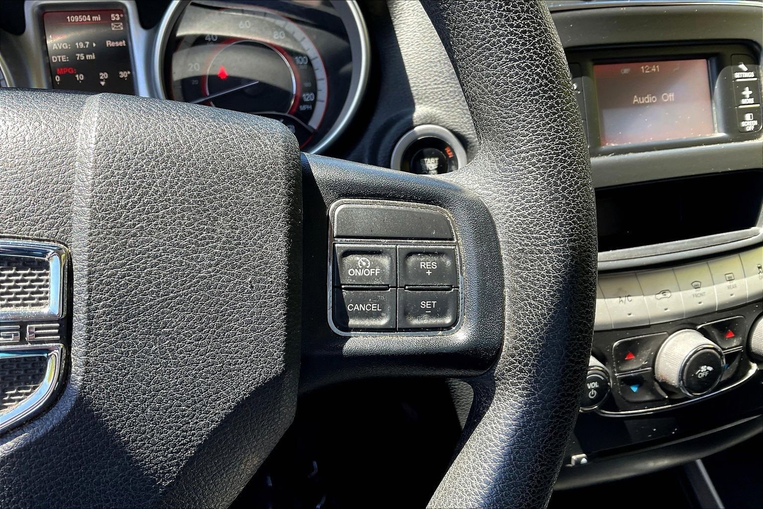 Used 2014 Dodge Journey SXT w/ Flexible Seating Group FWD image 12