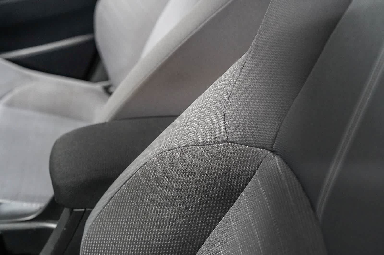 Certified 2025 Toyota Corolla Cross AWD Hybrid image 20