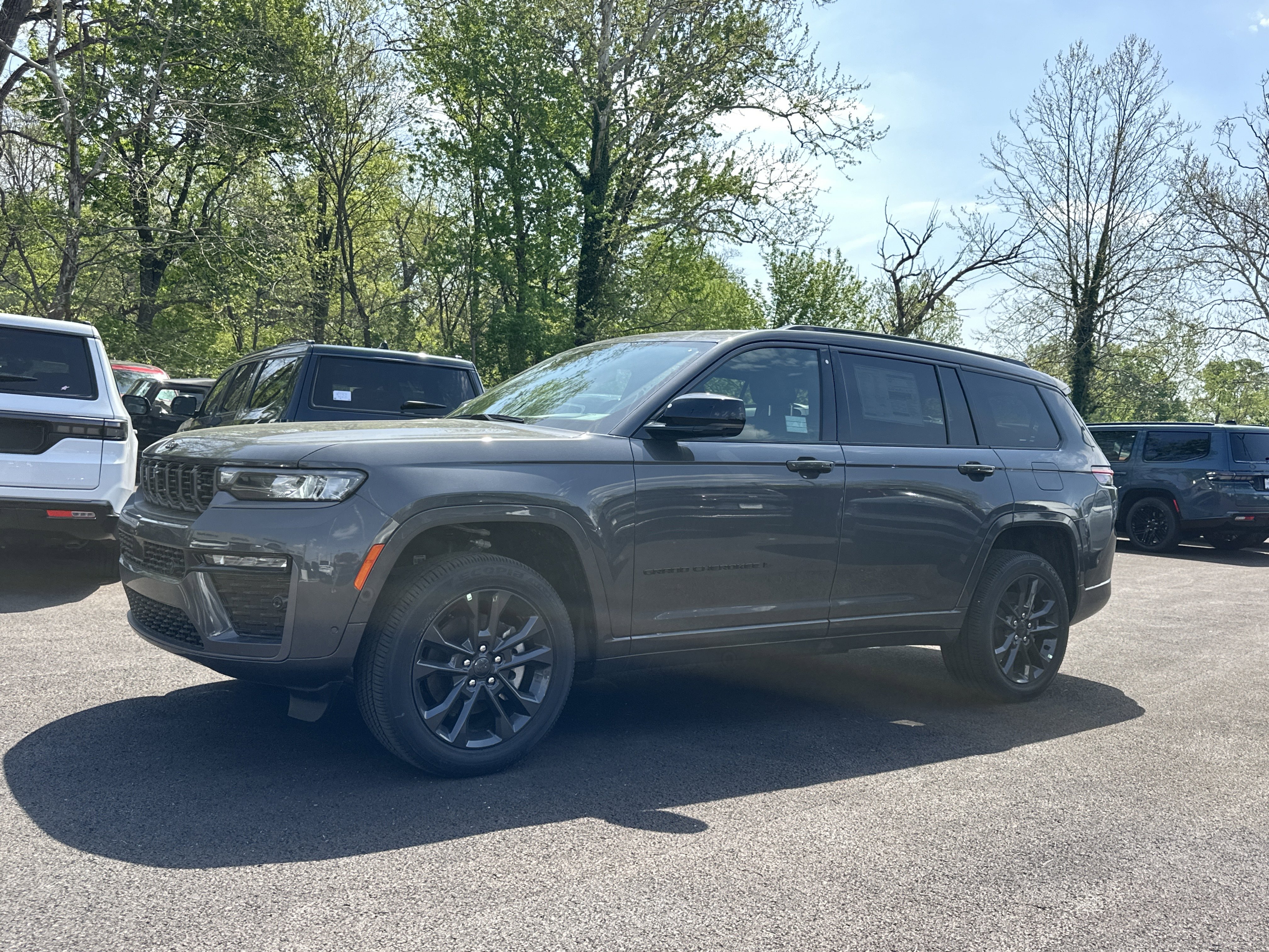 New 2026 Jeep Grand Cherokee L Limited AWD/4WD image 22
