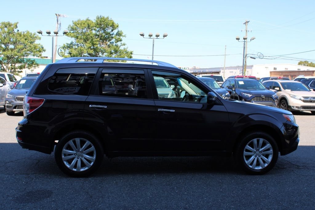 Used 2013 Subaru Forester 2.5X Touring AWD/4WD image 7