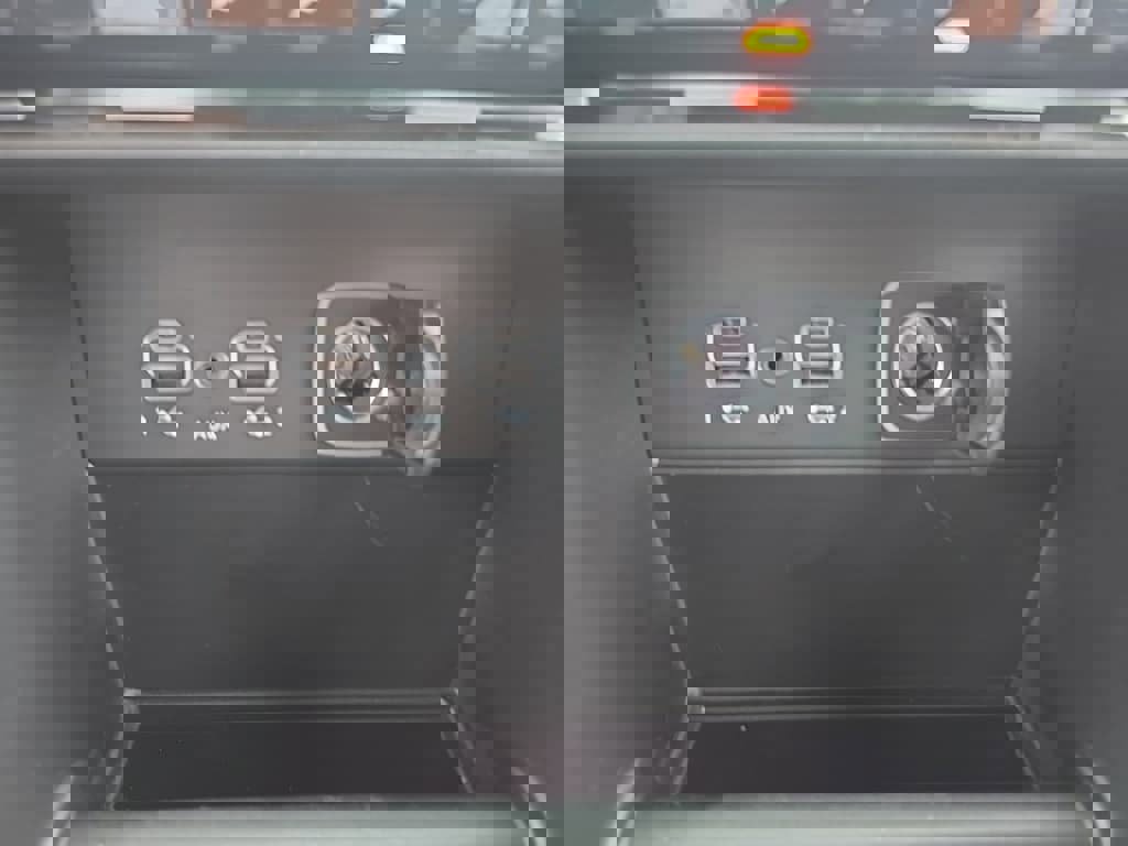 New 2025 Jeep Grand Cherokee Laredo X image 30