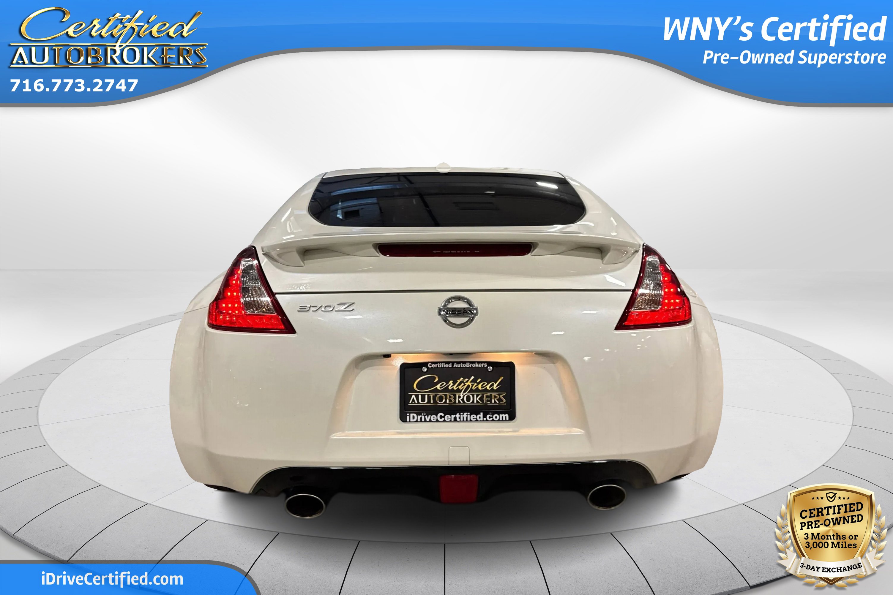 Used 2020 Nissan 370Z Touring Sport image 8