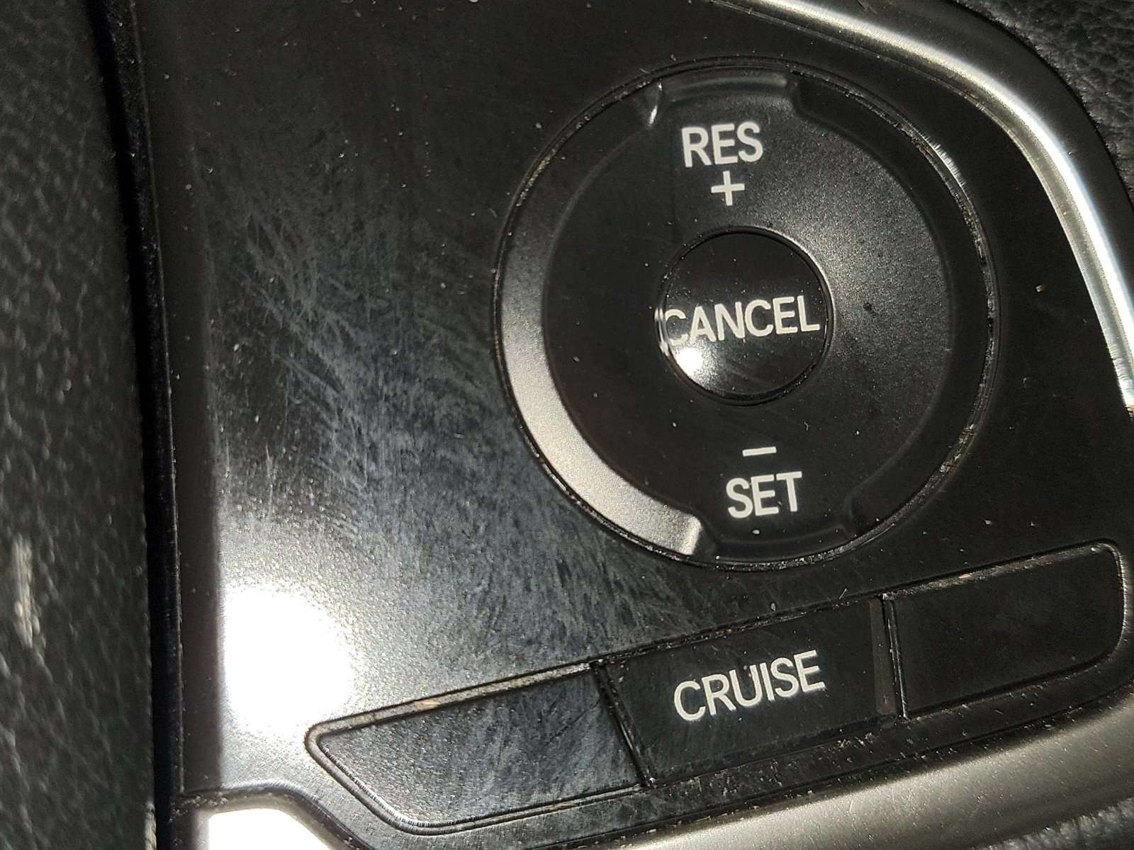 Used 2018 Honda CR-V LX image 33