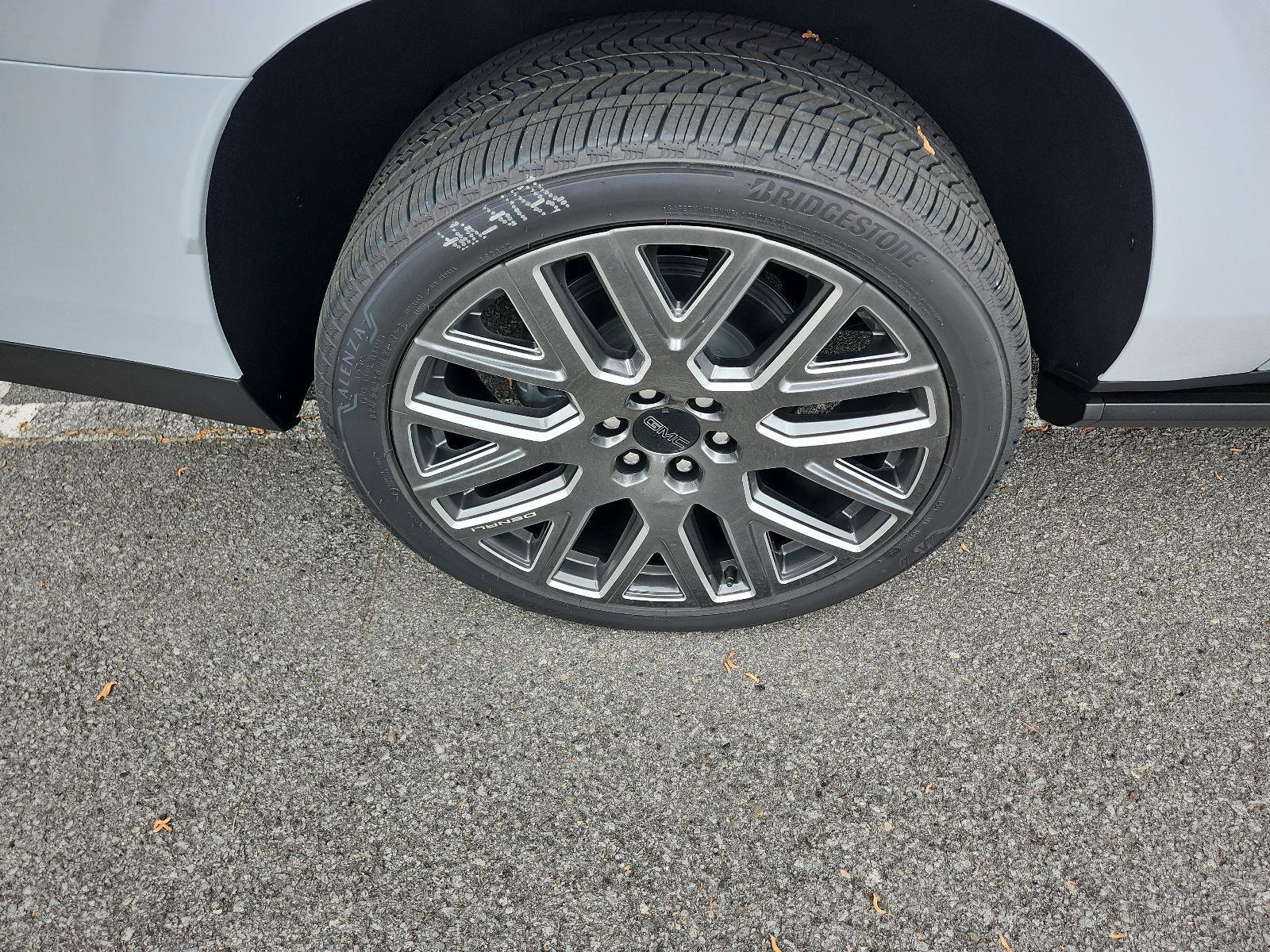 New 2026 GMC Yukon XL Denali Ultimate image 5