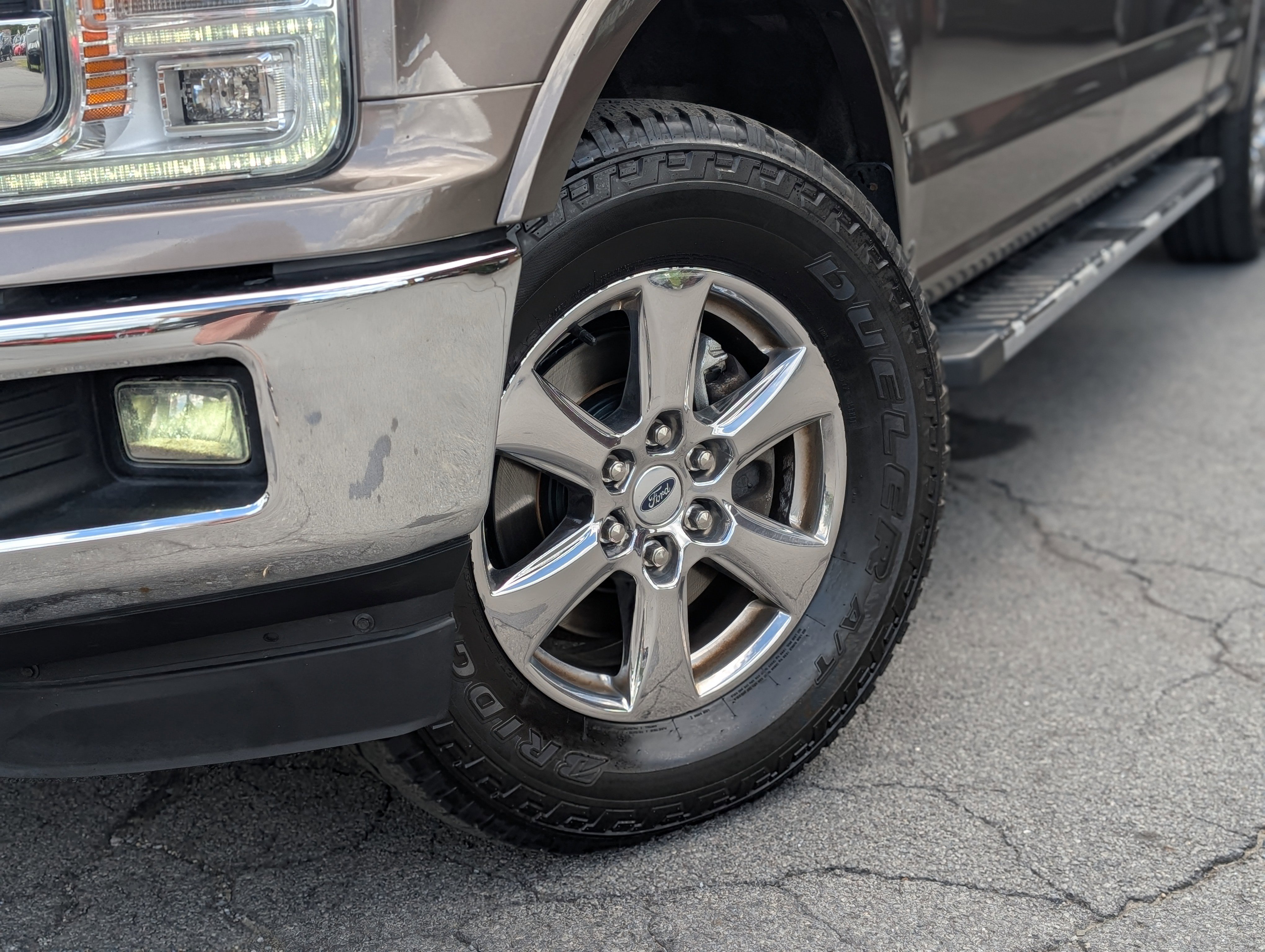 Used 2019 Ford F150 Lariat w/ Equipment Group 502A Luxury image 6