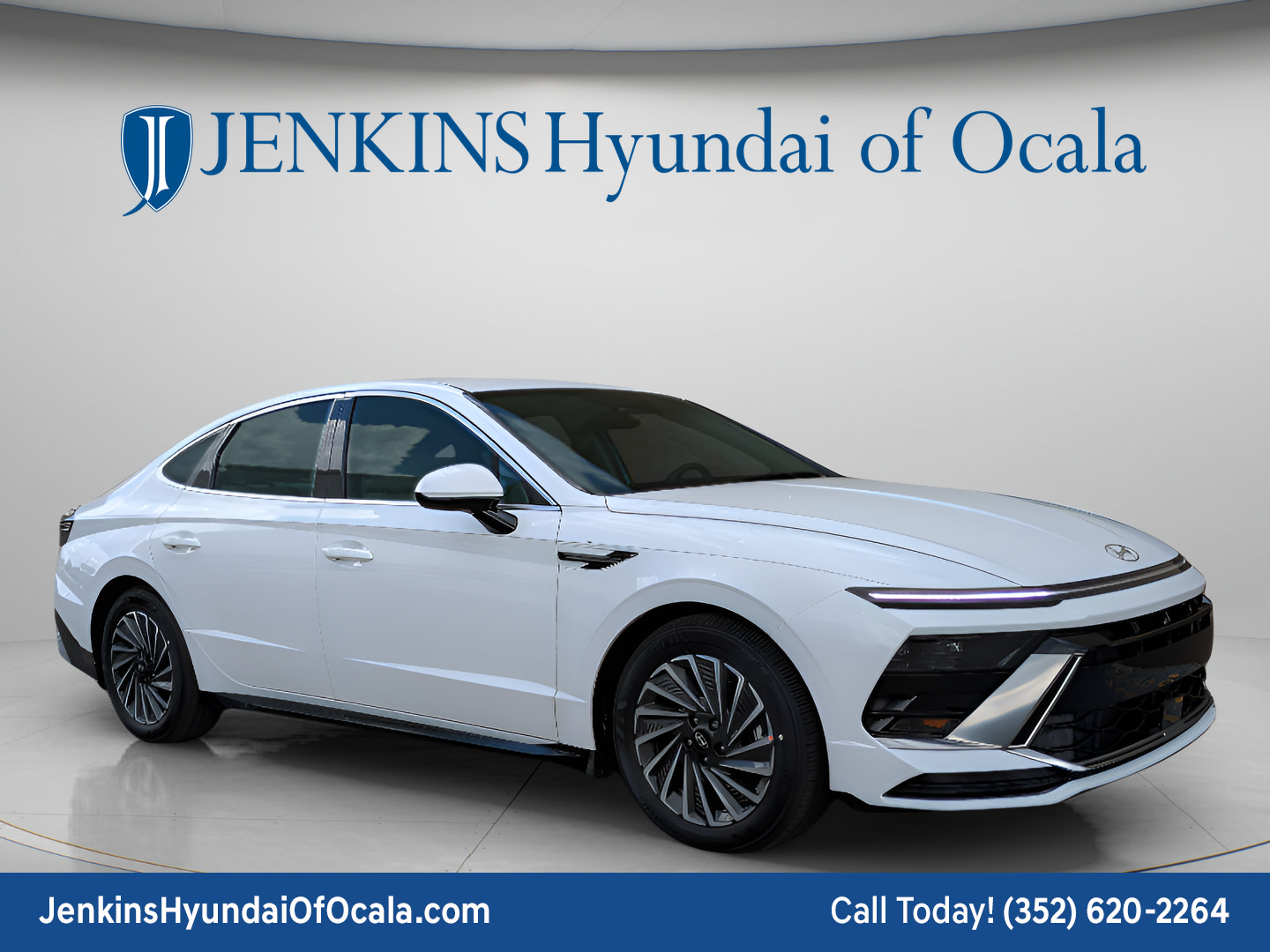 New 2025 Hyundai Sonata SEL FWD image 2