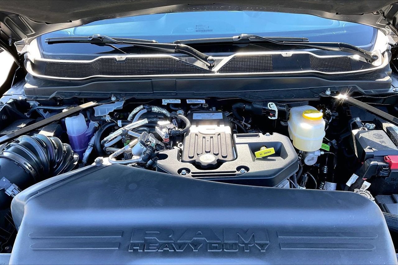 New 2026 RAM 2500 Big Horn AWD/4WD image 38