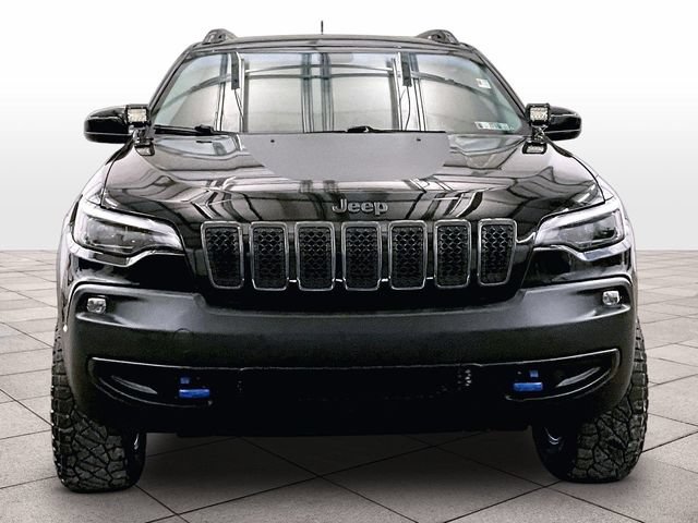 Used 2019 Jeep Cherokee Latitude AWD/4WD image 3