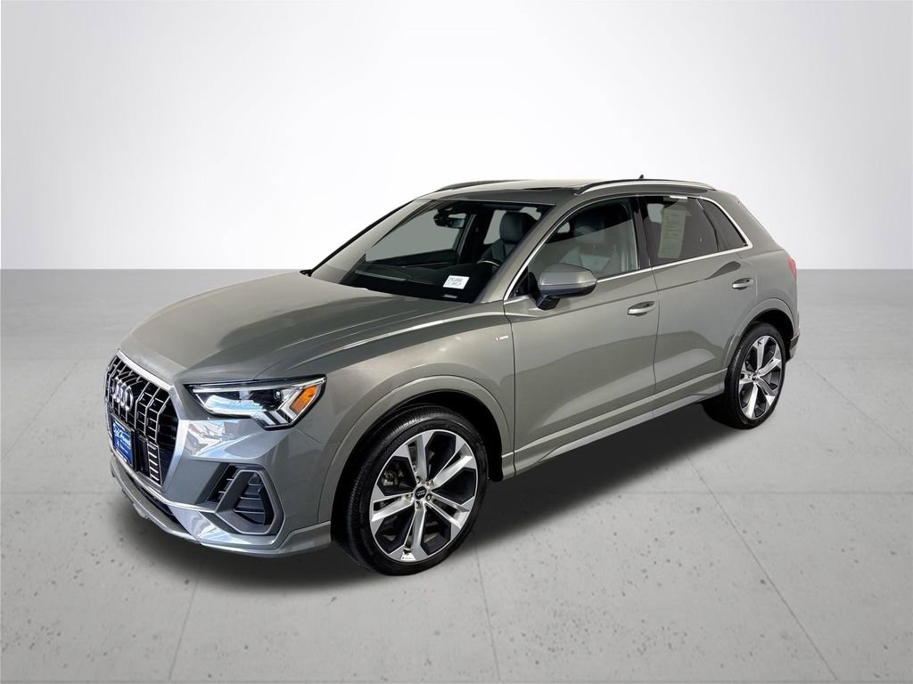 Used 2019 Audi Q3 2.0T Premium Plus w/ Premium Plus Package image 2