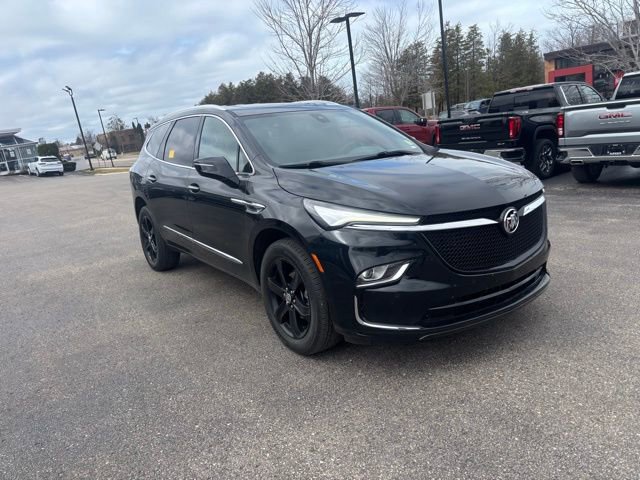 Used 2023 Buick Enclave Essence w/ Experience Buick Package image 4