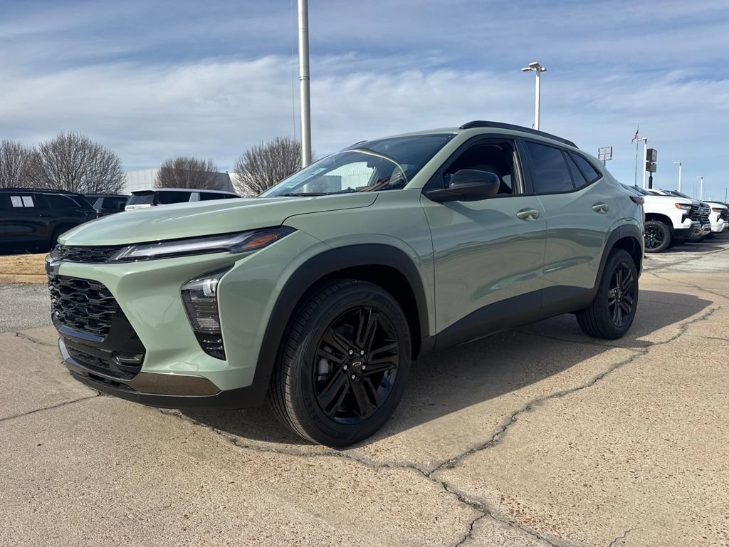 New 2026 Chevrolet Trax ACTIV w/ Sunroof Package image 2