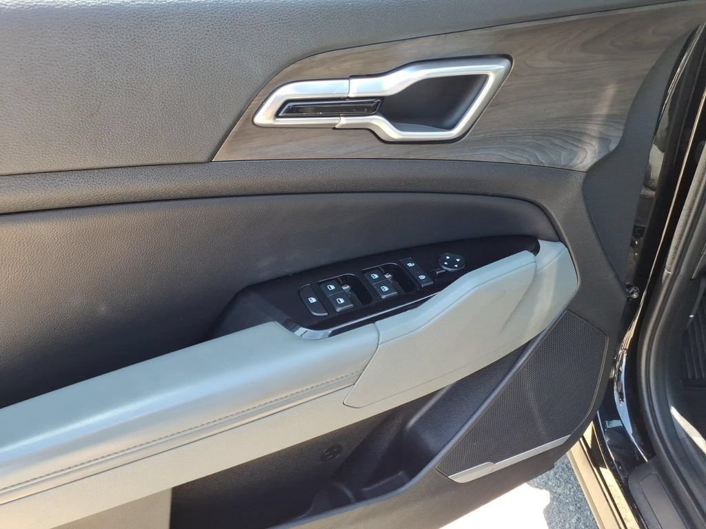 Used 2023 Kia Sportage X-Line w/ X-Line Premium Package AWD/4WD image 16