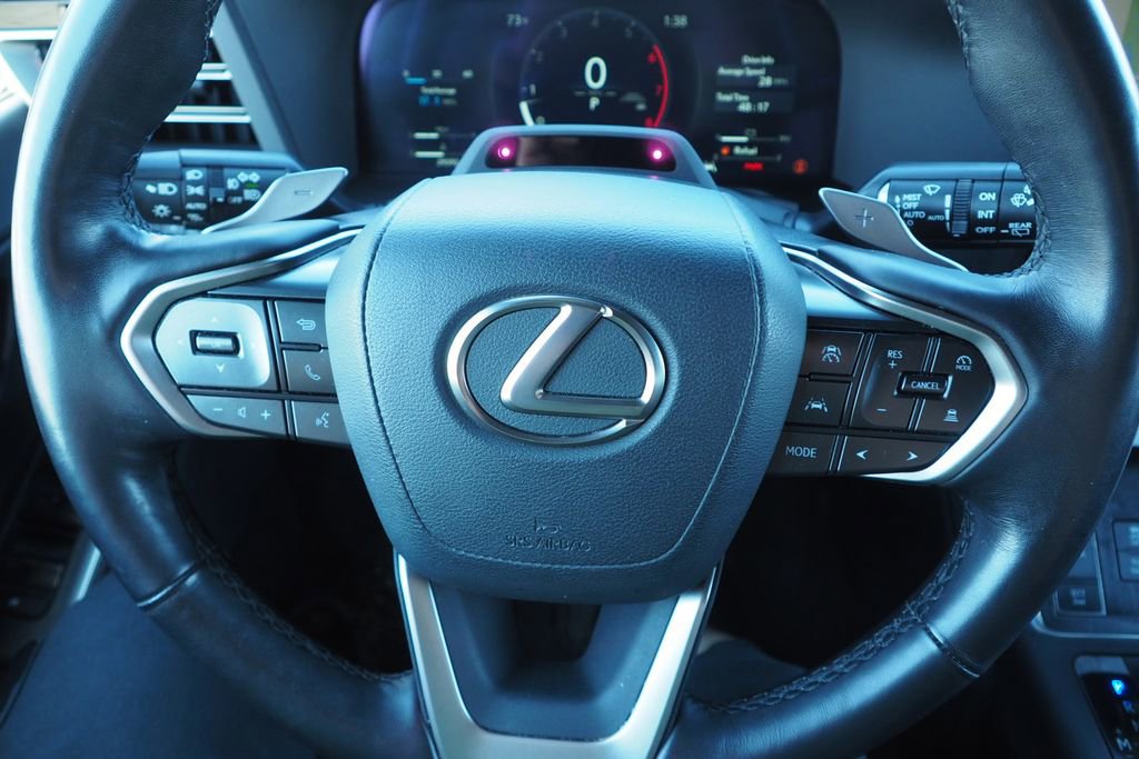 Used 2024 Lexus GX 550 w/ Accessory Package (2T) image 29