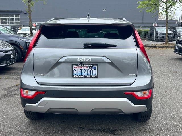 Used 2024 Kia Niro EX FWD image 10