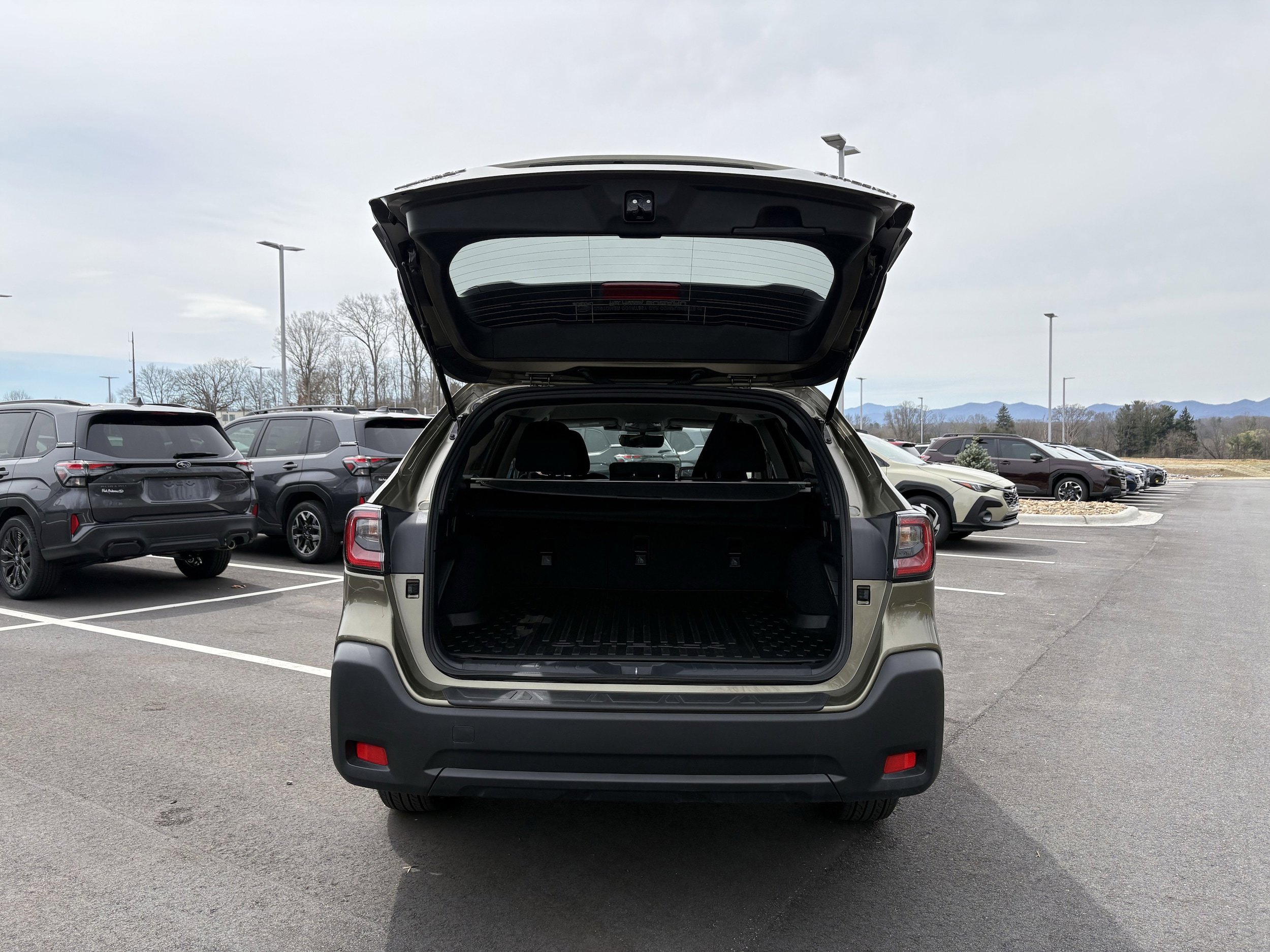 Certified 2025 Subaru Outback Premium w/ Popular Package #1 image 11