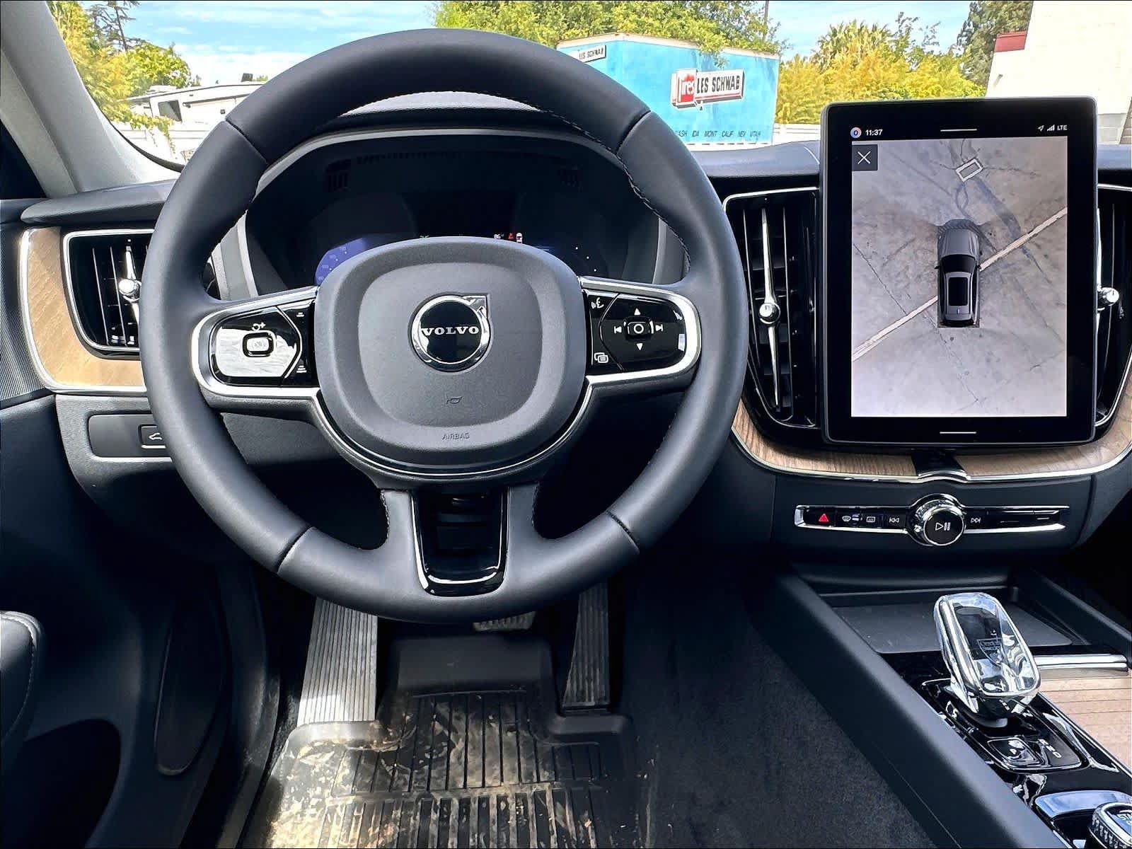 New 2026 Volvo XC60 T8 Plus AWD/4WD image 15