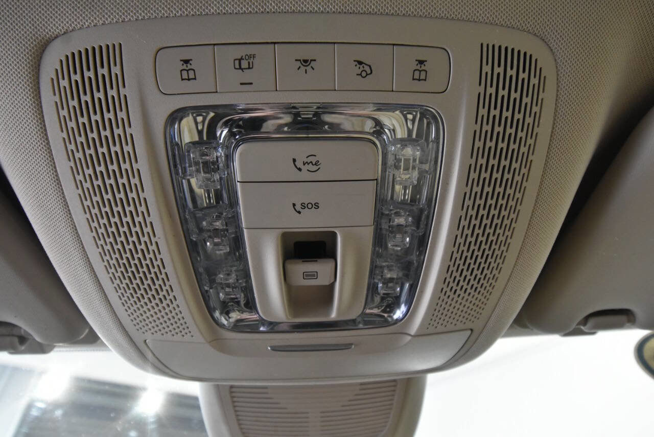 Used 2020 Mercedes-Benz GLE 350 4MATIC image 35
