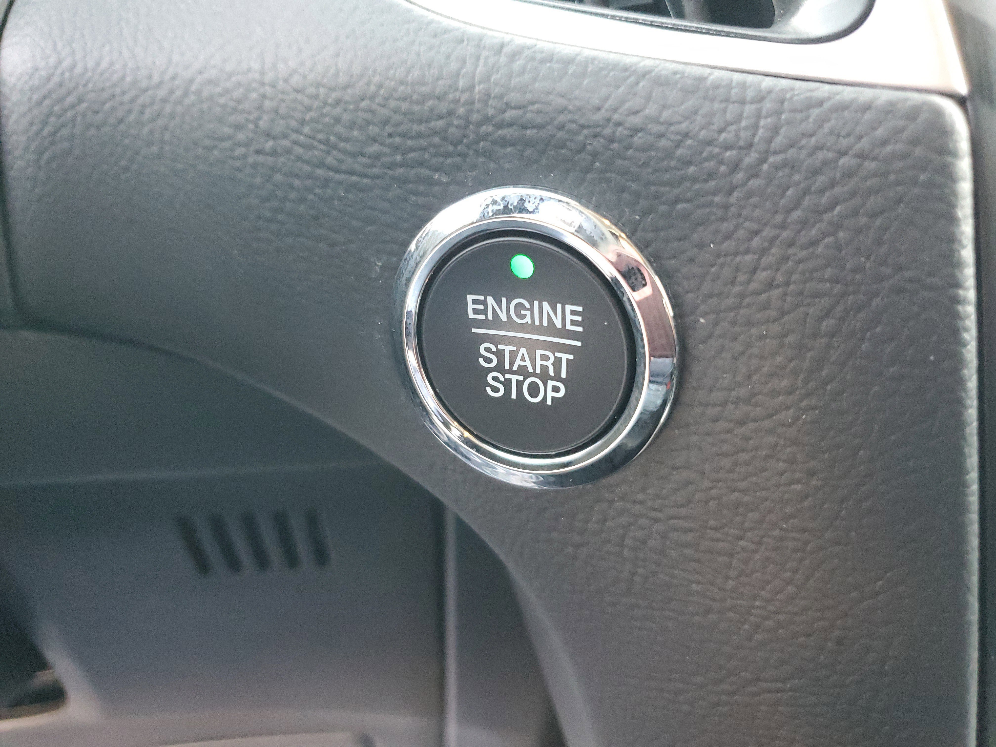 Used 2024 Ford Edge SEL w/ Convenience Package image 24