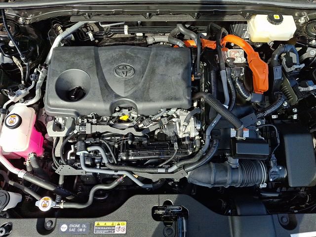 Used 2023 Toyota Crown XLE image 30