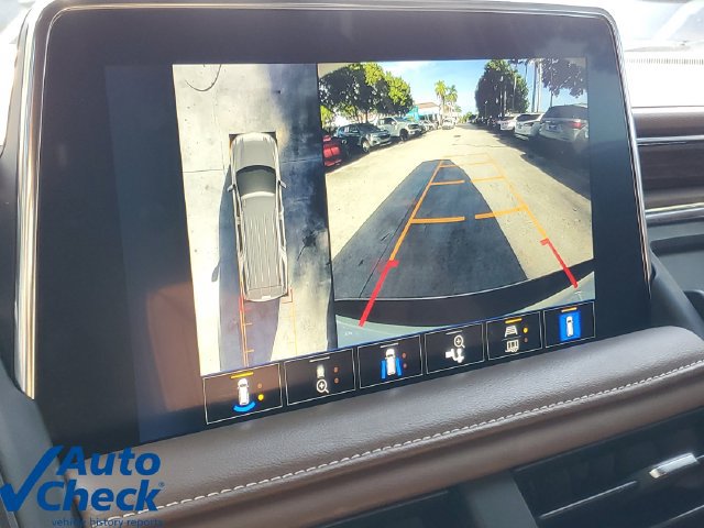 Certified 2023 Chevrolet Suburban High Country w/ Premium Package RWD image 27