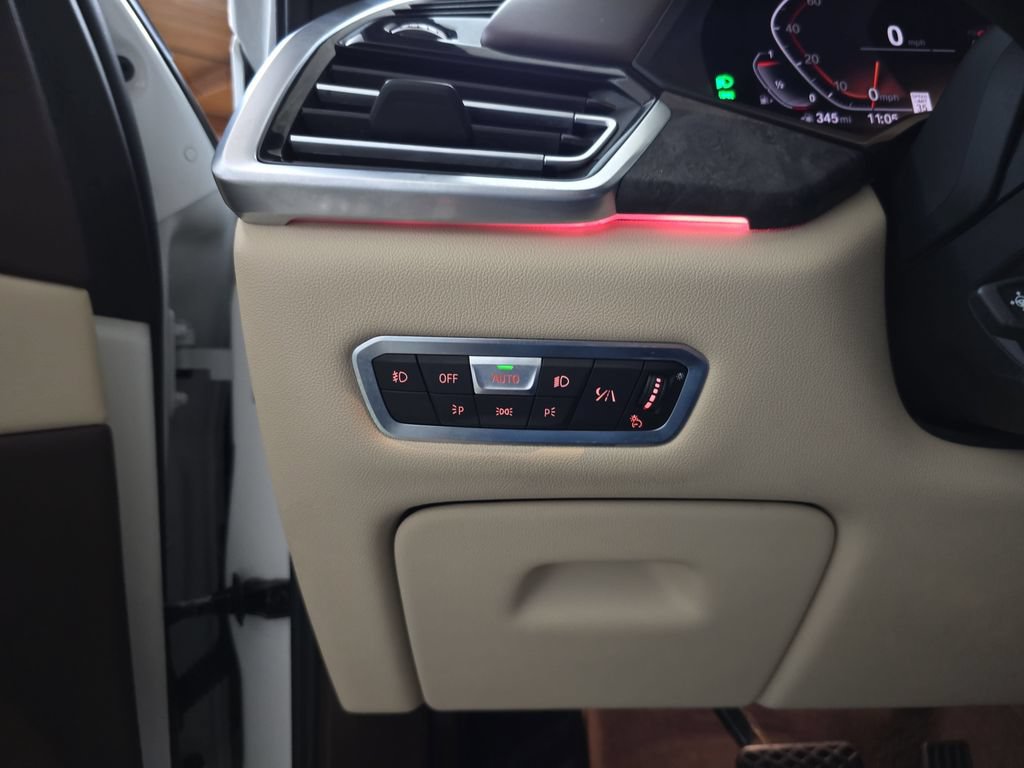 Used 2019 BMW X5 xDrive40i w/ Premium Package AWD/4WD image 27