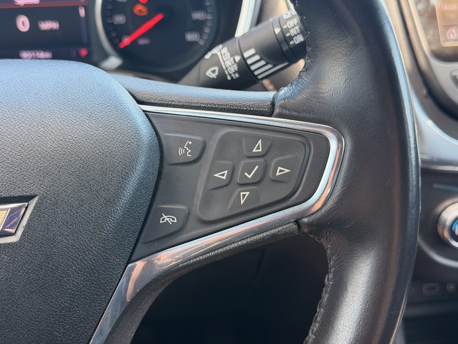 Used 2019 Chevrolet Equinox Premier AWD/4WD image 20