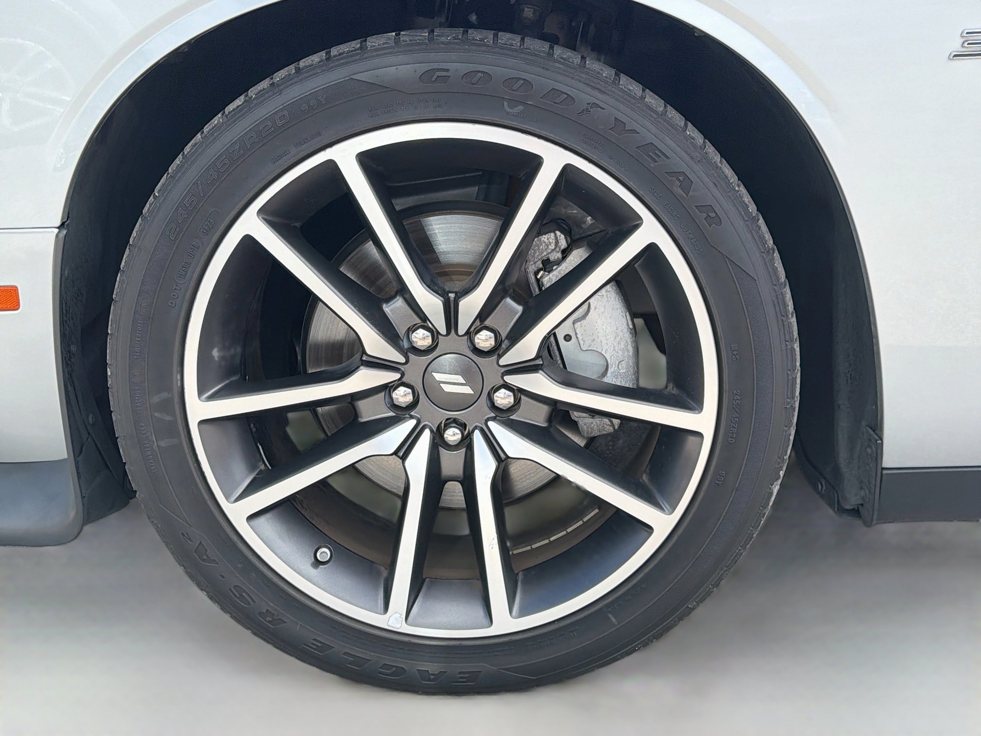 Used 2023 Dodge Challenger R/T RWD image 39