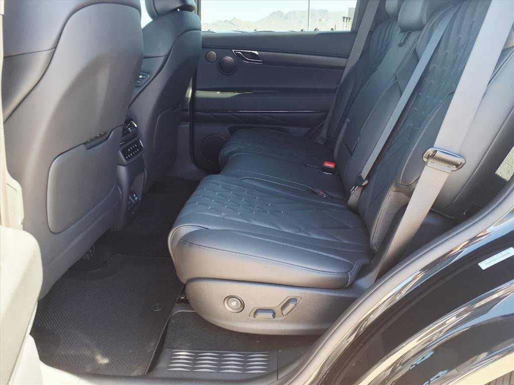 Certified 2026 Genesis GV80 3.5T Prestige image 17