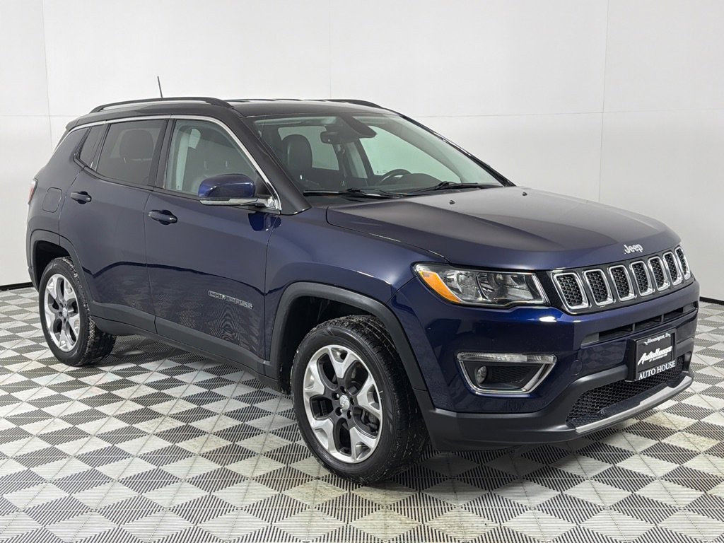Used 2018 Jeep Compass Limited AWD/4WD image 3