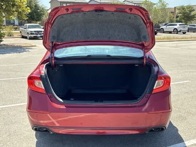 Used 2018 Honda Accord Touring image 37