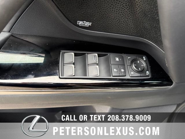 Used 2023 Lexus LX 600 4WD w/ Interior Upgrade Package image 28