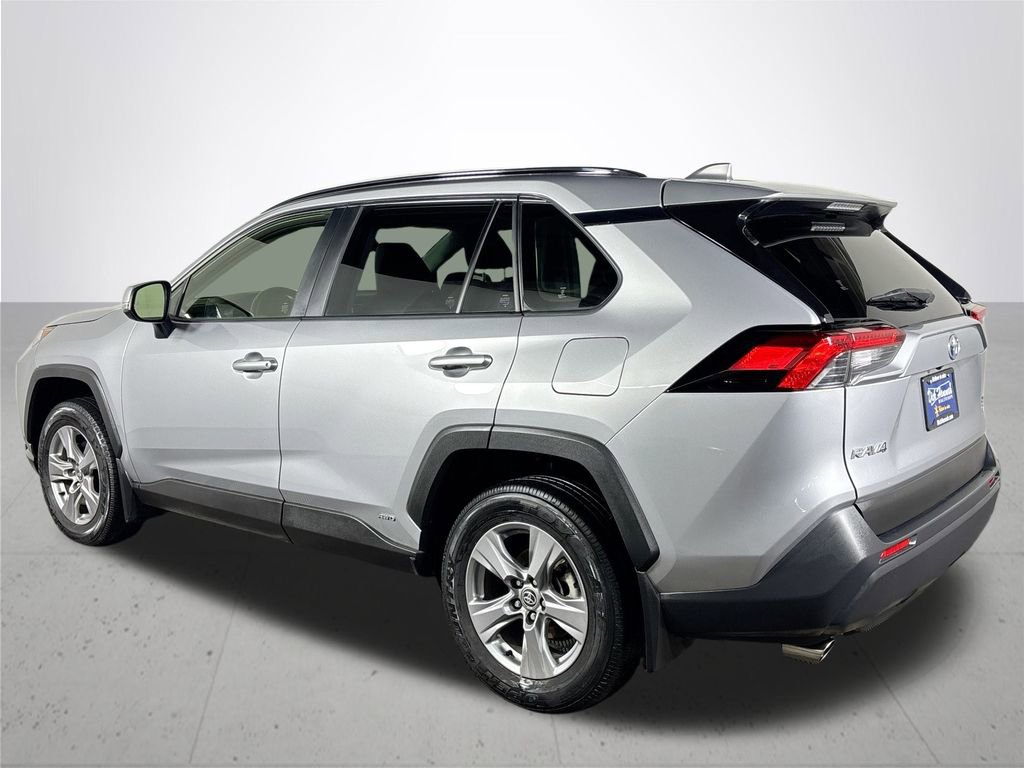 Used 2024 Toyota RAV4 XLE image 8