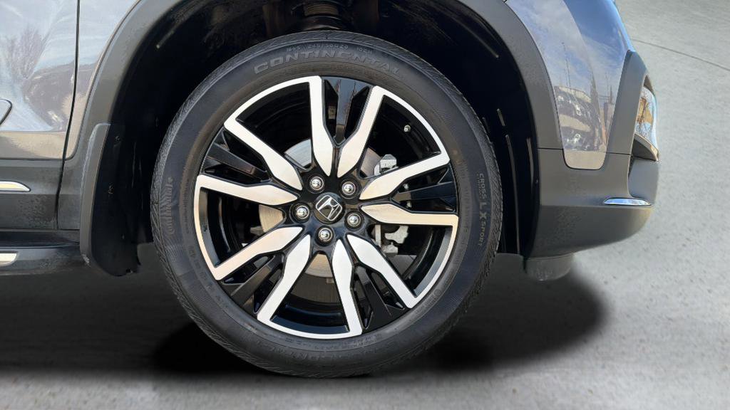 Used 2021 Honda Pilot Elite image 32