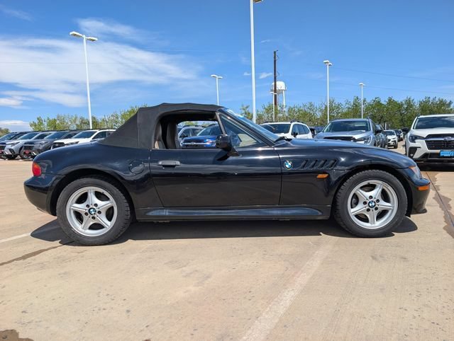 Used 1999 BMW Z3 2.5i RWD image 3